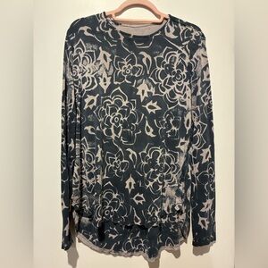 Women's Floral Long-Sleeve Top
